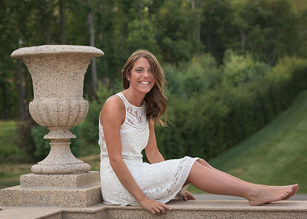 High-school senior photographed near Leesburg, Virginia